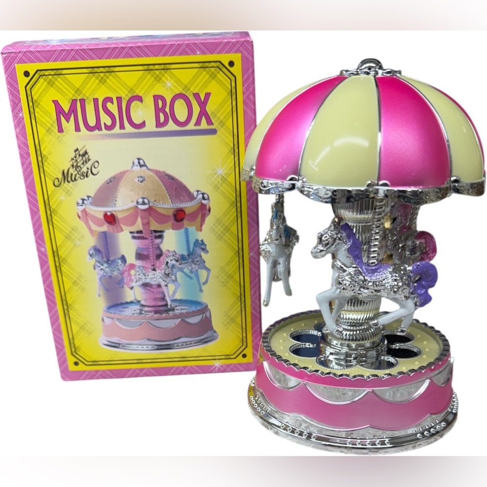 Musical Carousel w/ Lights